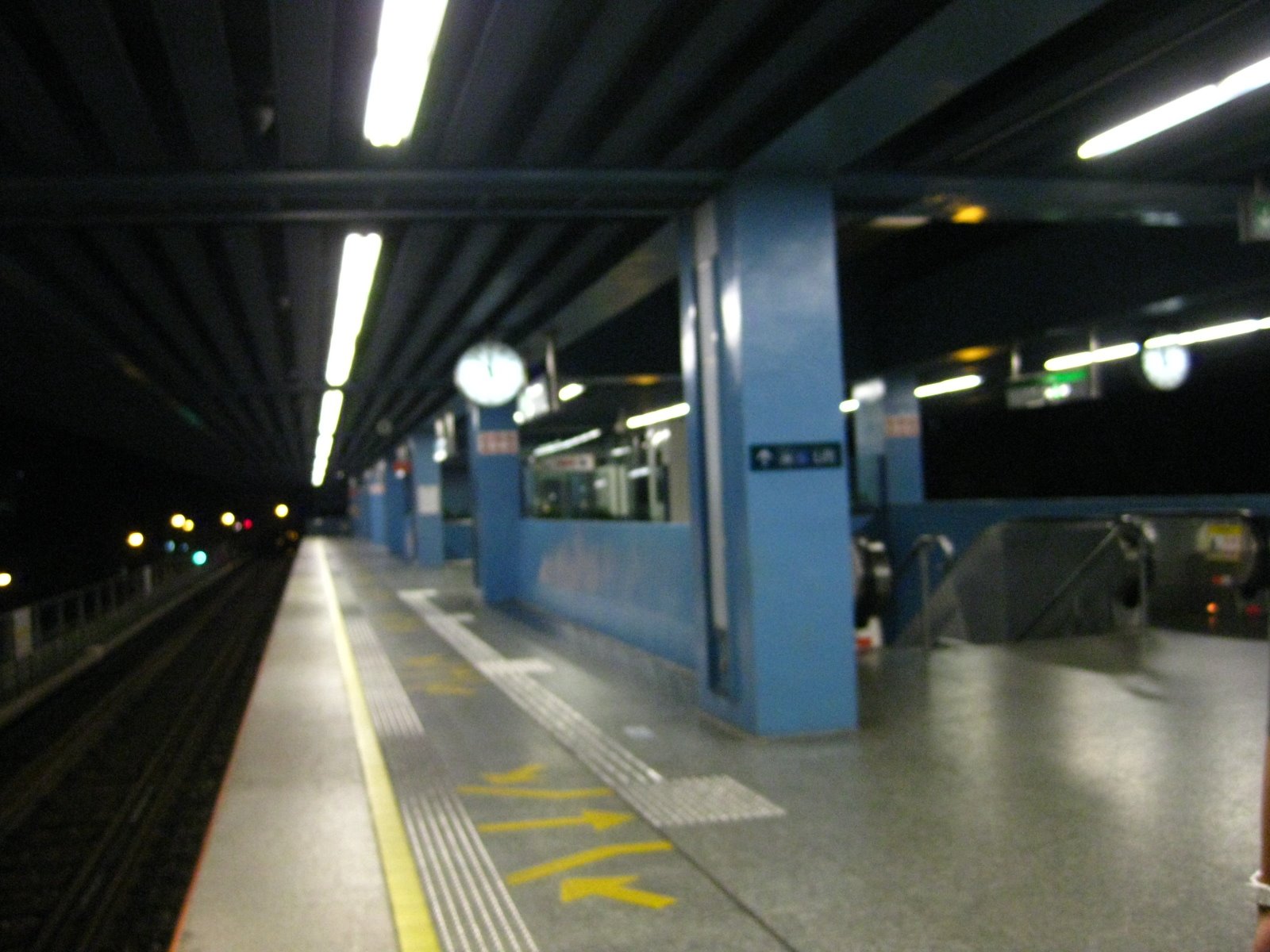 [IMG_5912.JPG]