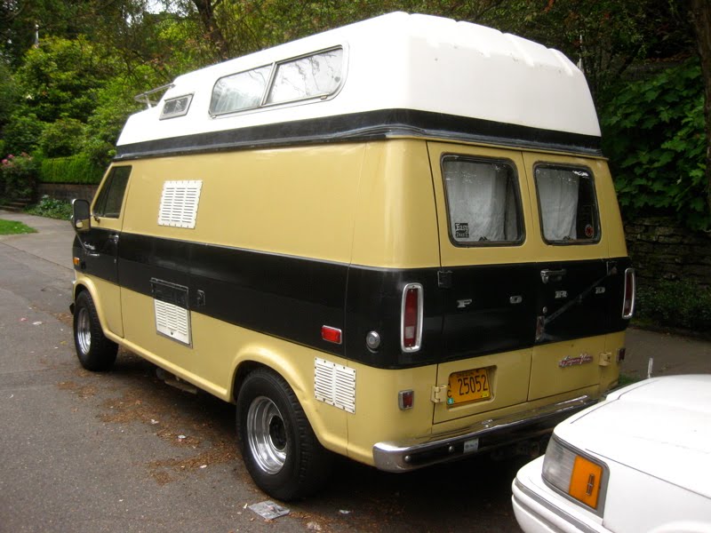 Custom Ford Econoline