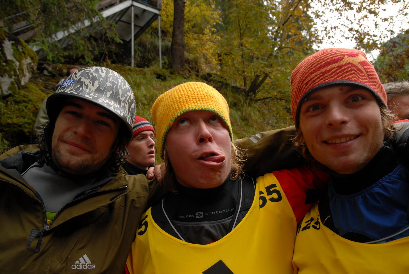 [EF_1715_resize.JPG]