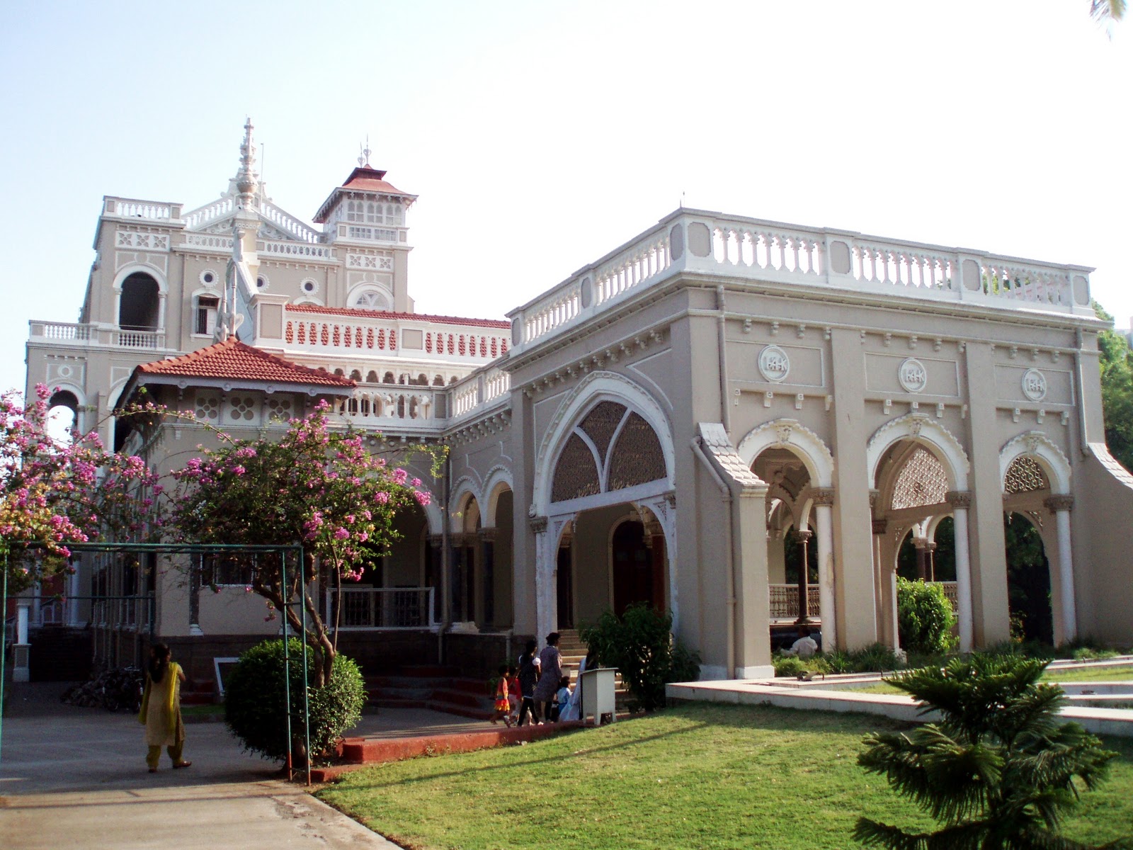 Travelogue Unlimited Aga Khan Palace , Pune A Photo Feature