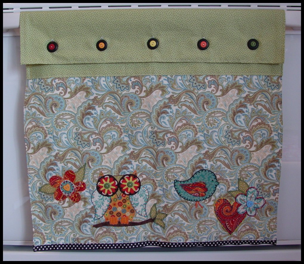 TkDoll Applique' Kitchen Towel