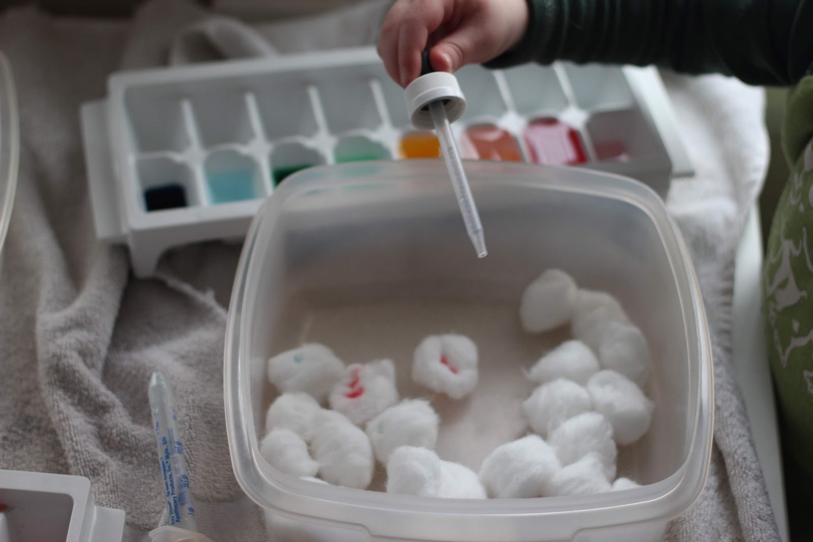 medicine dropper cotton ball painting momgineer