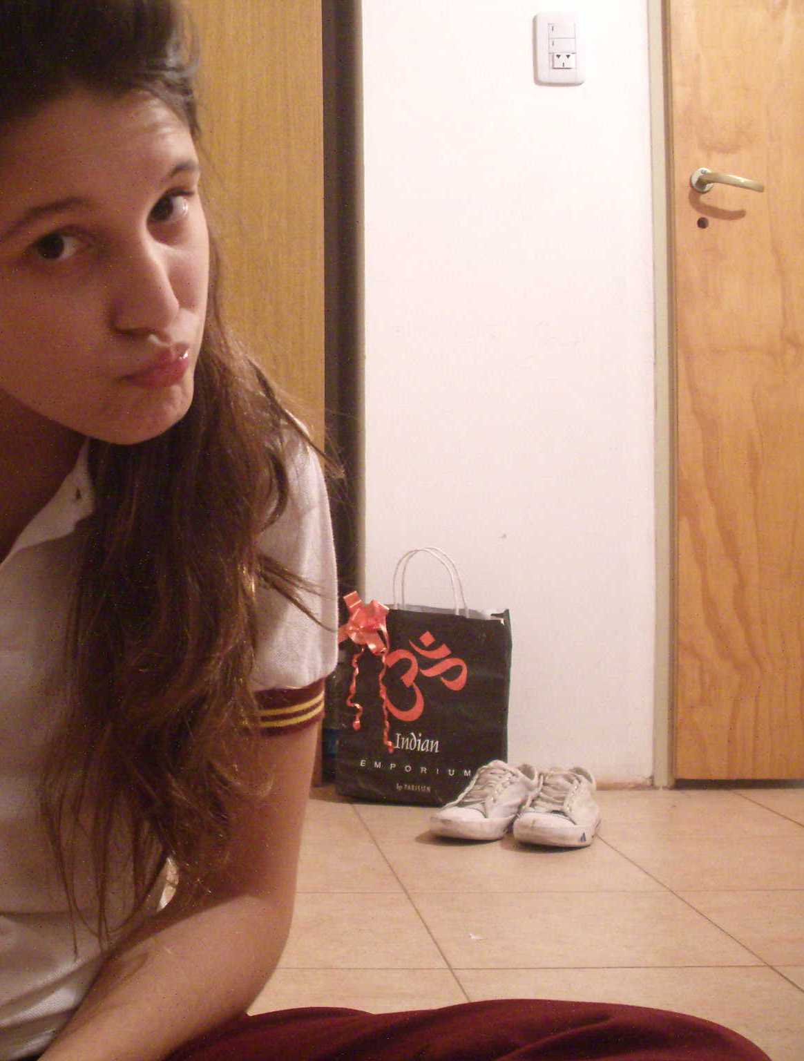 love love love me do, u know how i love u