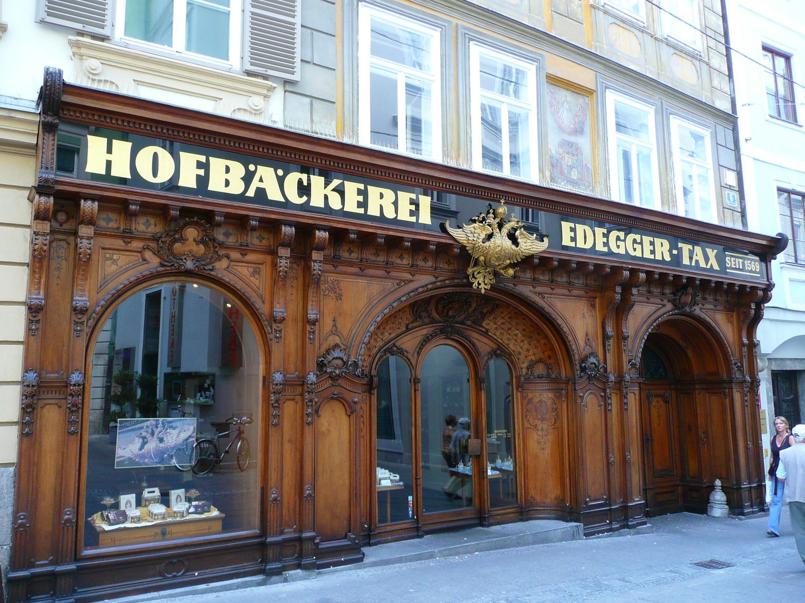 [P1040090.JPG]
