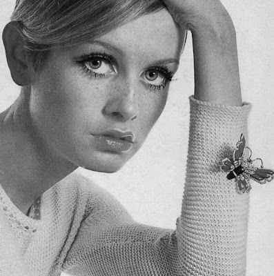 Twiggy in Vogue 1967
