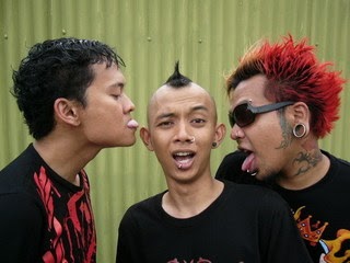 S.E.M.O.E.T Kamsider: Soekamti