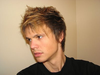 Dawer Hairstyle Men: cool hairstyles for guys with short hair 2006 
