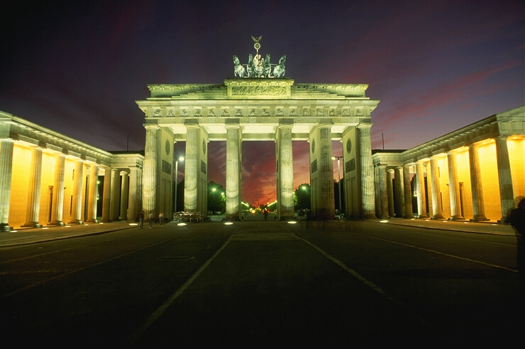 [FAMOUS_PLACE_145.JPG]