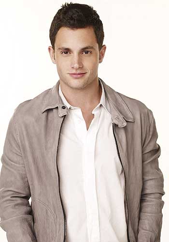 As Penn Badgley, Dan Humphrey