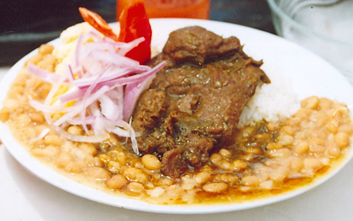 [seco-de-cabrito-con-frejoles.jpg]