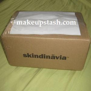 Makeup Mail | Skindinävia Makeup Finishing Sprays