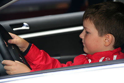 В своей тарелке! за рулем