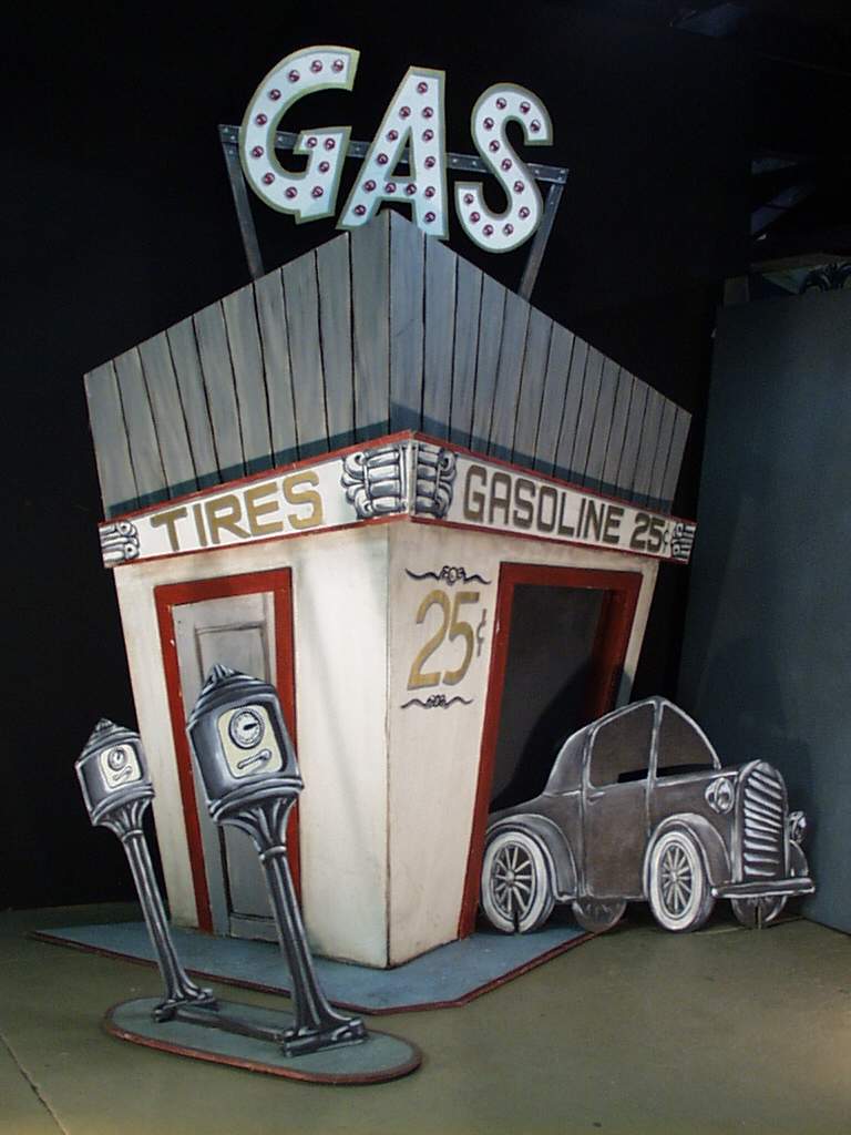 [gas-station.jpg]