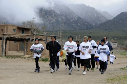 [BSJ+Runners+on+Taos+Plaza+4x6.jpg]