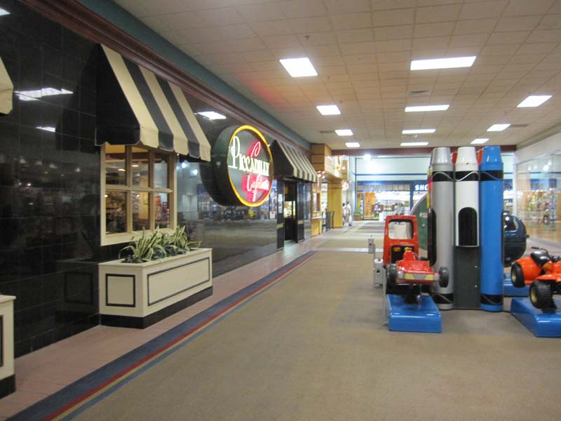 Sky City Retail History Fort Henry Mall/Kingsport Town Center Kingsport, TN