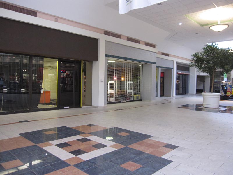 Sky City Retail History The Death of Shannon Mall Union City, GA