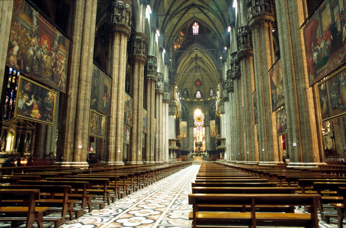 Majestic Milan's Duomo cathedral