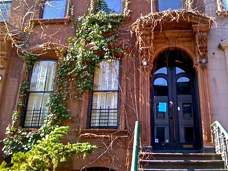 H A R L E M + B E S P O K E ☞ WALK The Other Langston Hughes House