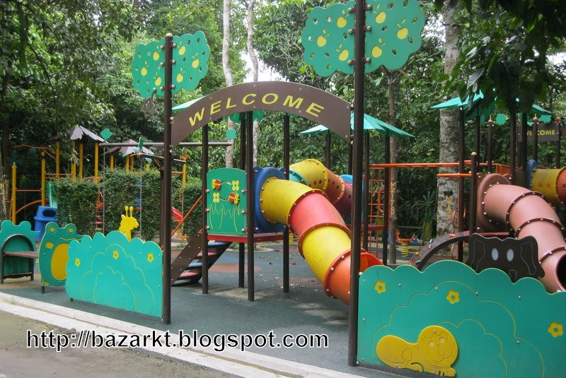 Jom singgah Terengganu...: Zoo 4 - Kolam Mandi - Taman Mainan