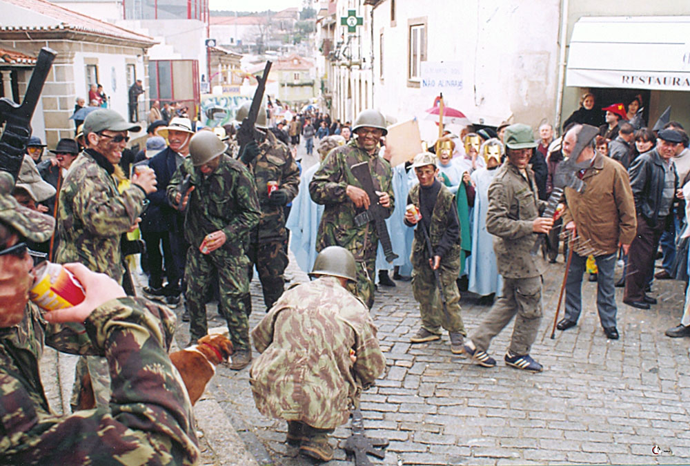 [carnaval-2003-3.jpg]