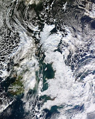 >SNOW COVERED SCOTLAND AND BRITAIN