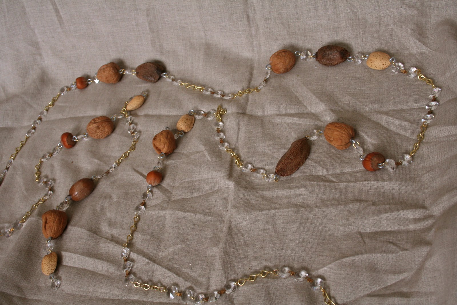 design dump diy nut + crystal garland