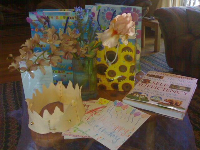 [My+Birthday+Table.jpg]