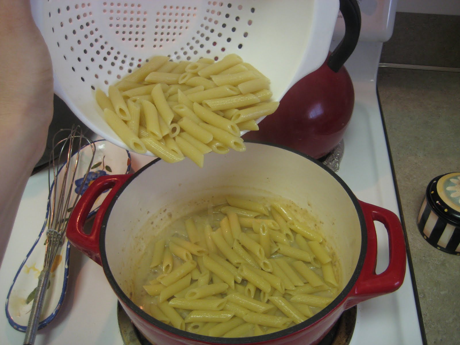 Cookin' Brooke Sausage Gravy Pasta