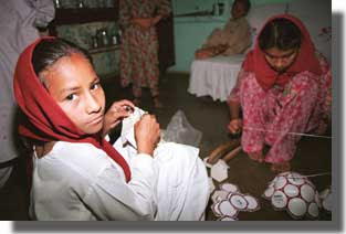 child nike labor pakistan children labour soccer 2007 youth organization global footballs making
