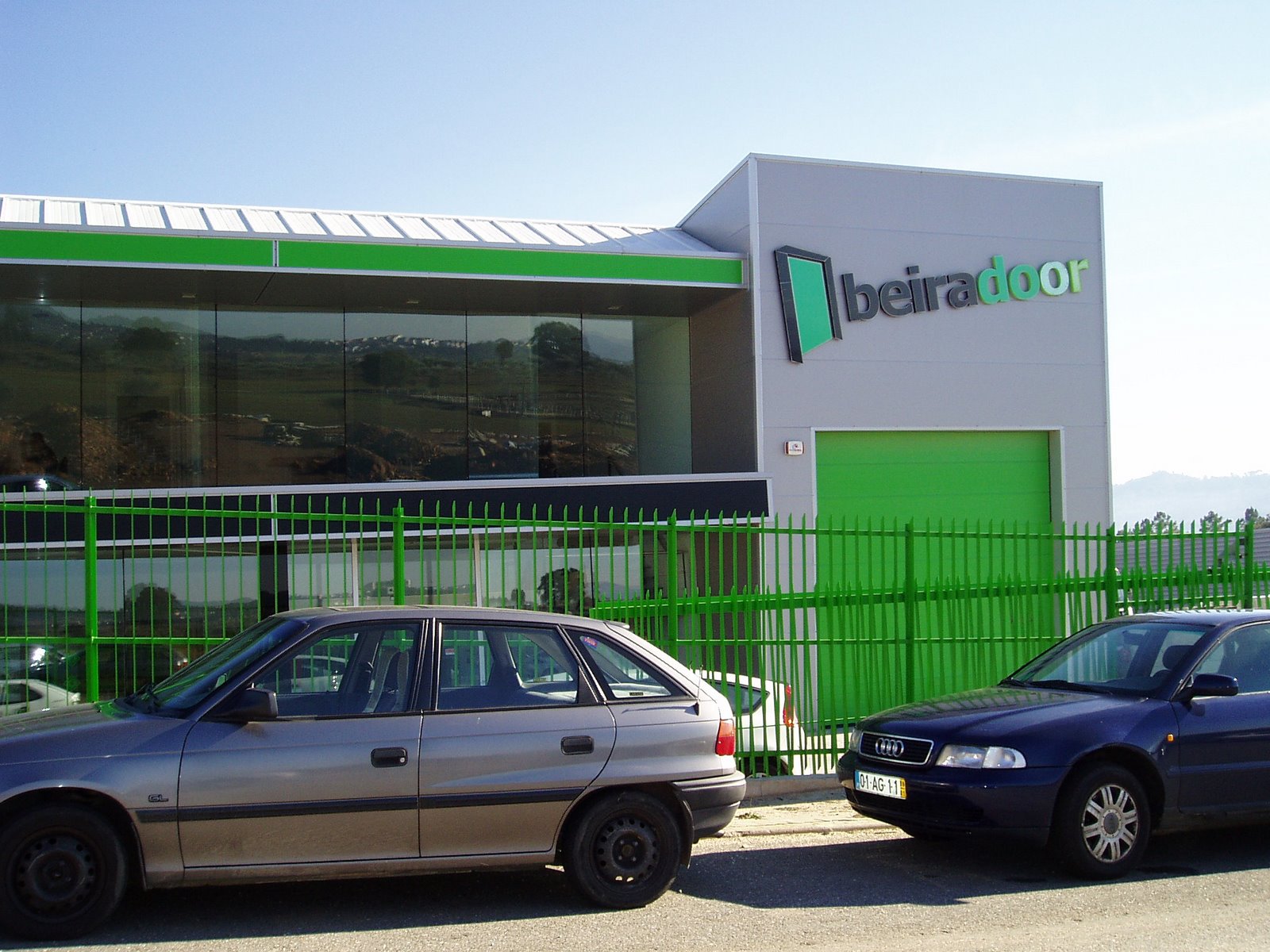 [P1120017.JPG]