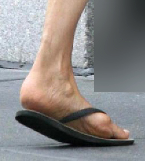 Hollywood Star Feet: Famke Janssen Feet.