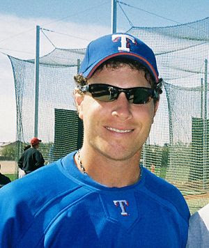 Josh Hamilton Height - How Tall...