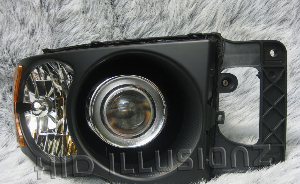 HID ILLUSIONZ Dodge Ram 1500 FXR E55 Projector HID Retrofit Headlights