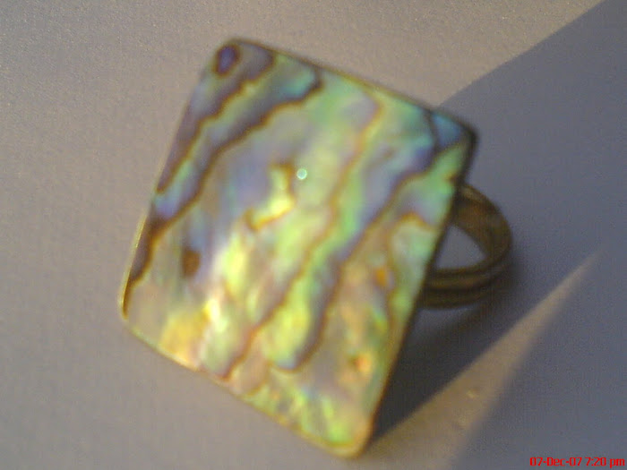 mother of pearl ring, square