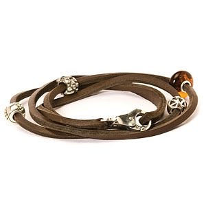 [pop_l5101_brown-leather-bracelet.jpg]