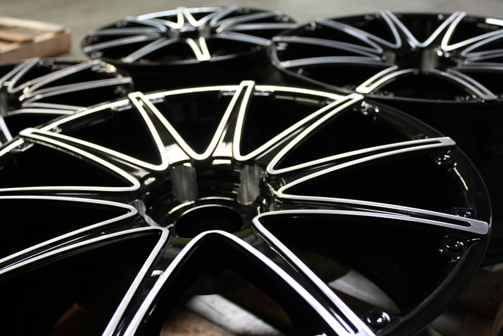Hipnotic Wheels & Blaque Diamond Wheels Blog about Custom Wheels 19 & 20" Gloss Painted