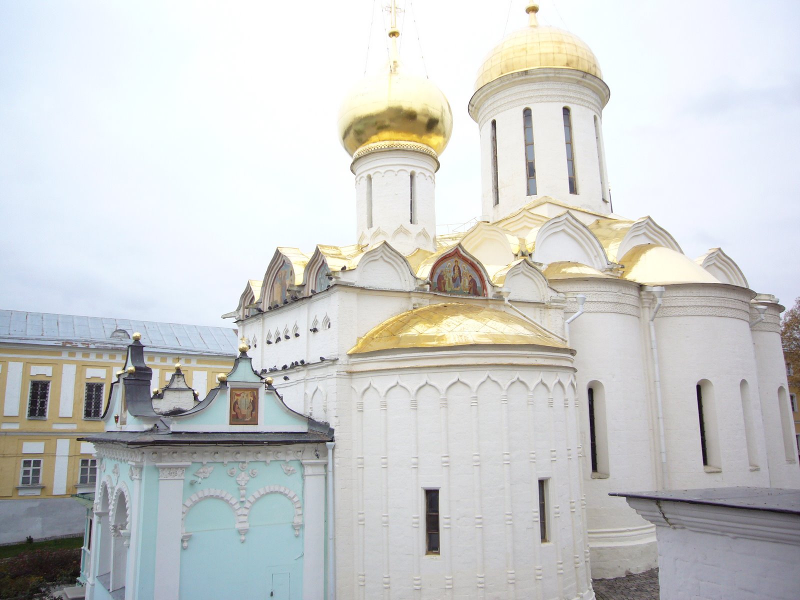 [L1000563.JPG]