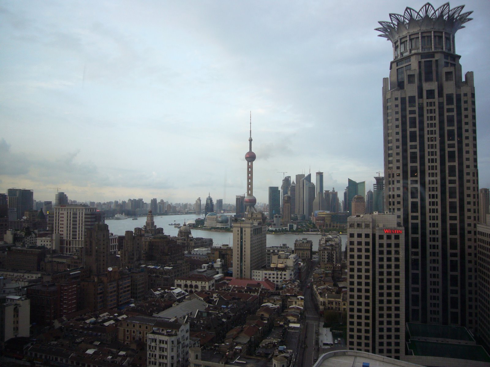 [L1020995.JPG]