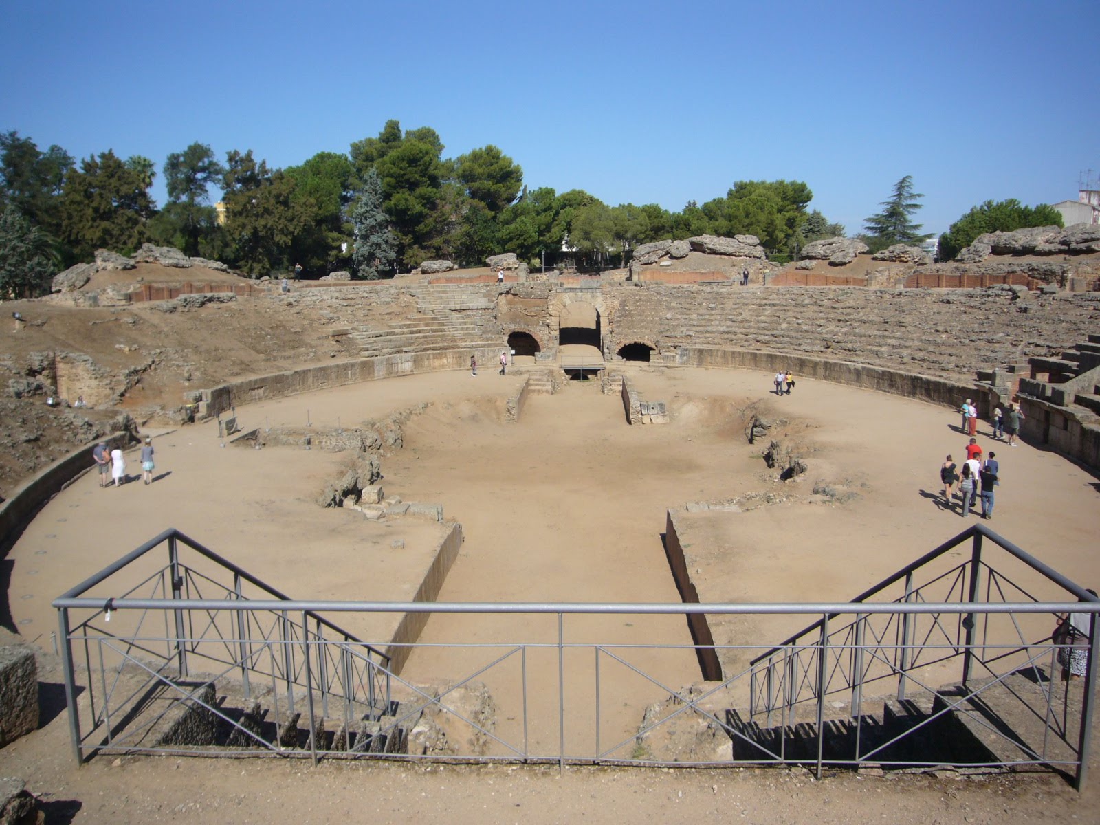 [L1090165.JPG]
