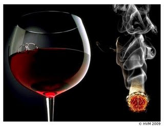 http://3.bp.blogspot.com/_UnstlMwGL7c/StIKQDHq9BI/AAAAAAAABx8/jfv5WEx0qHA/s320/copo+cigarro.jpg