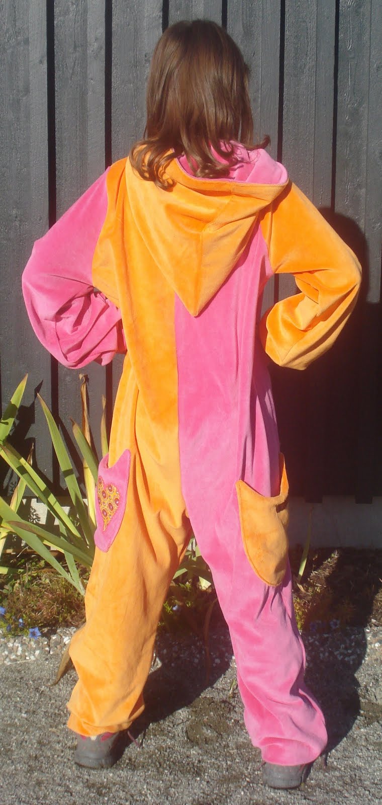 TILJAMID Kosedress i velour!