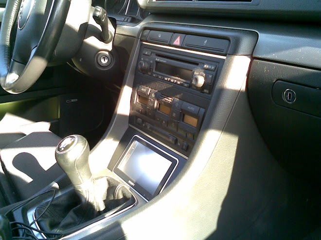 Aplicação de GPS SONY em Audi A4