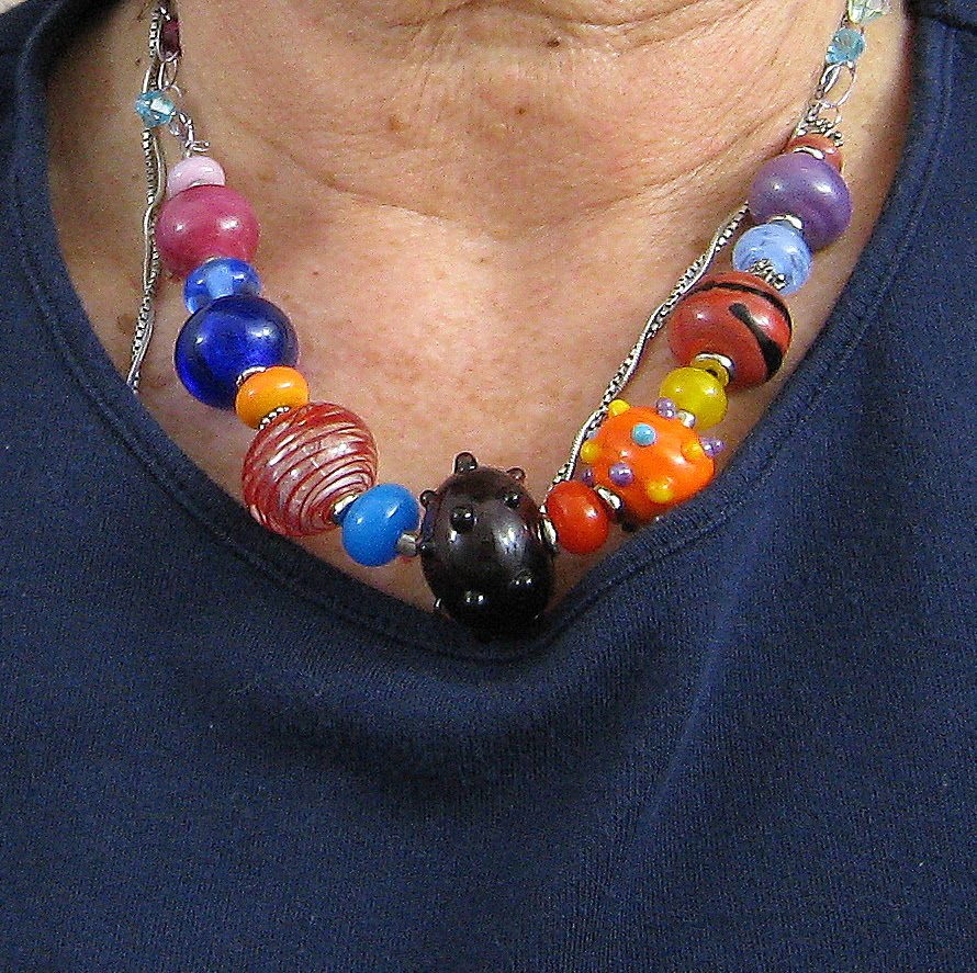 [necklace.JPG]