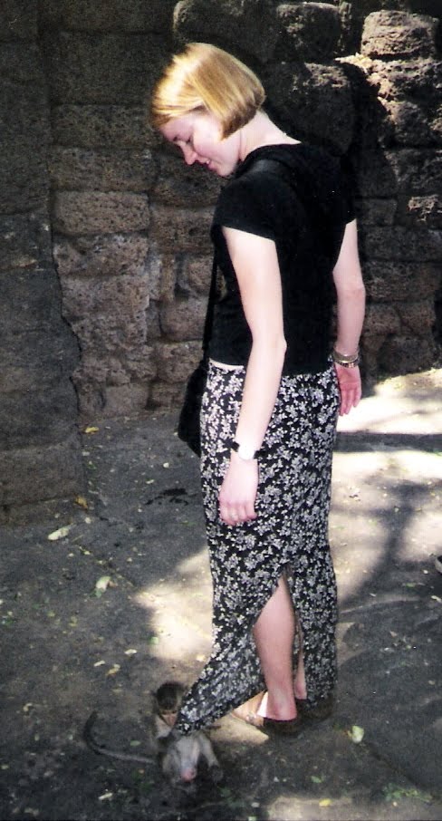 [thailand+monkey.jpg]