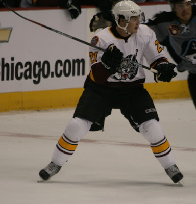 Credit:Jane Rickard,Kevin Doell taking aim in Milwaukee.