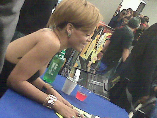 Rihanna Early Life
