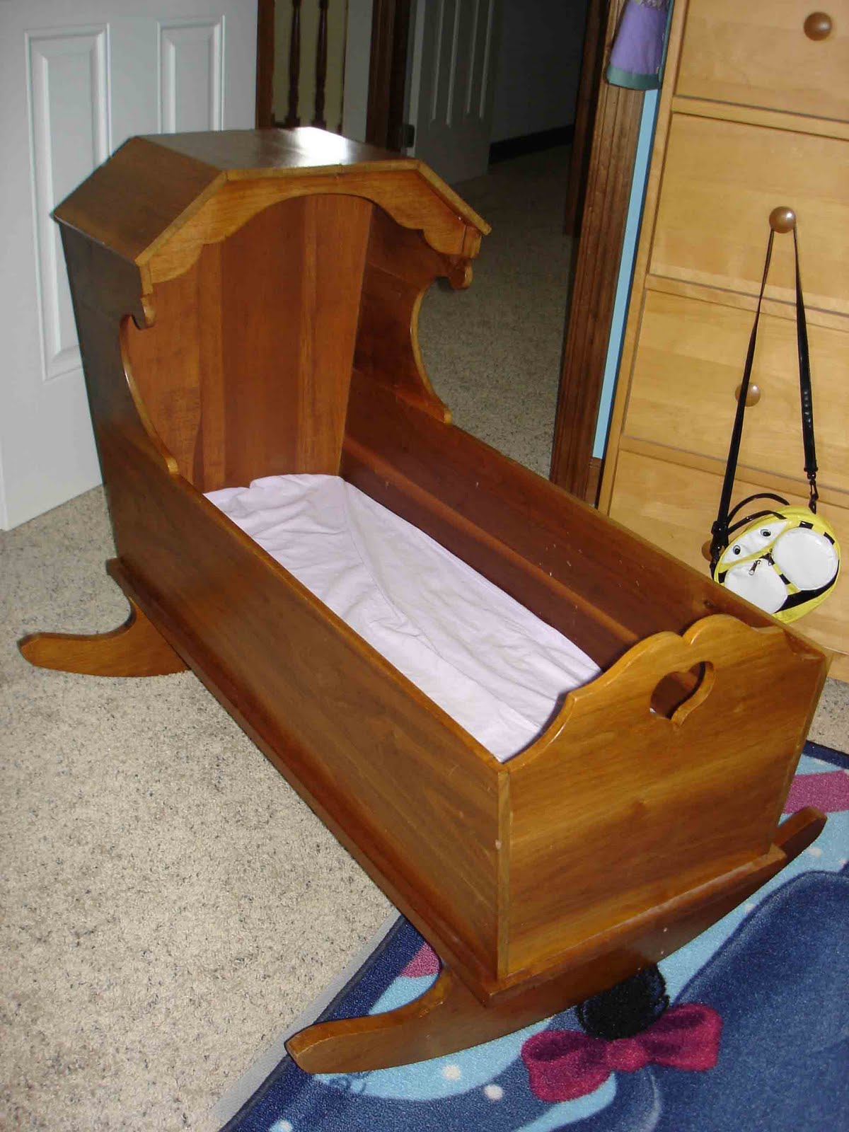 [cradle+2.jpg]