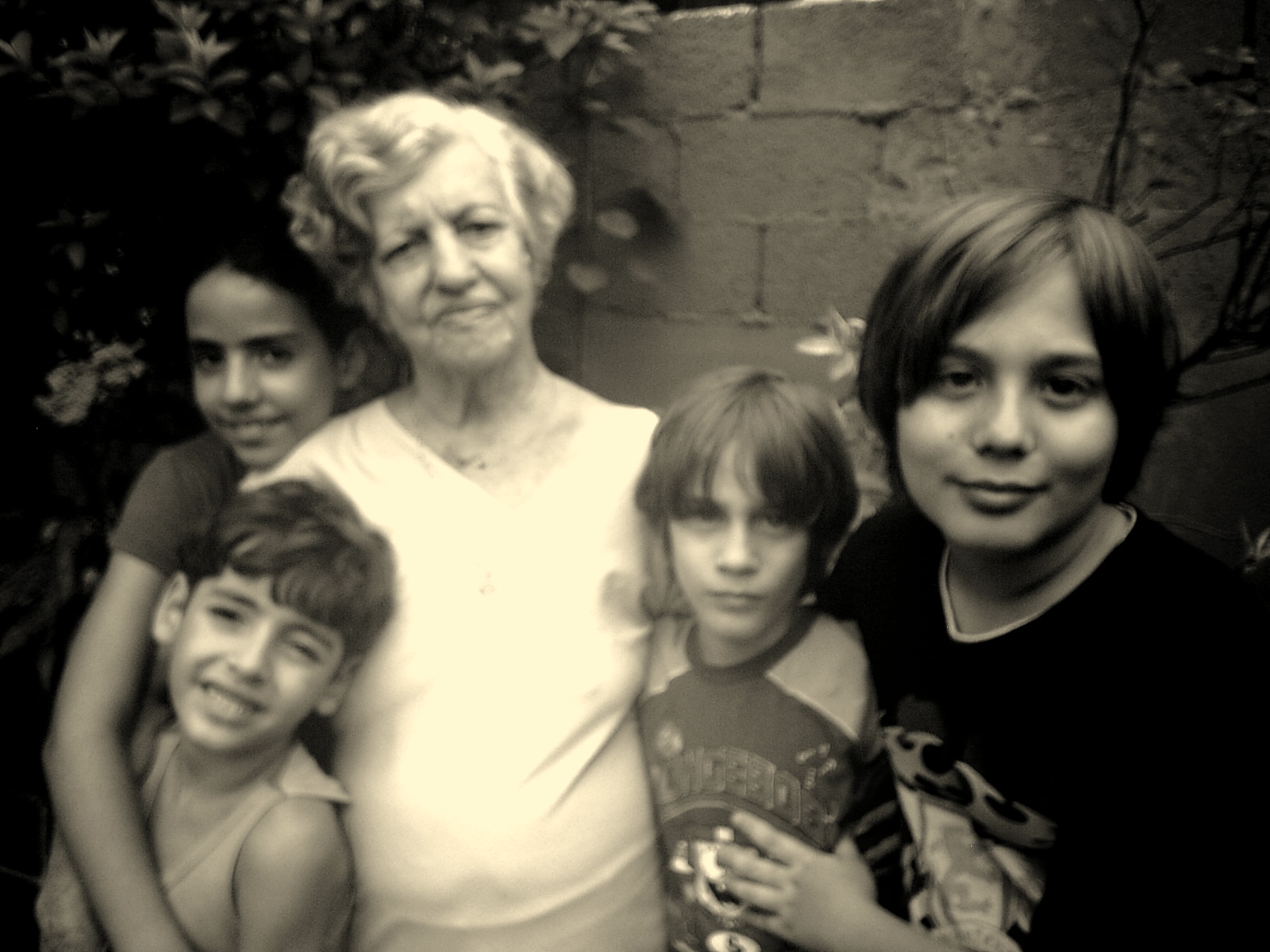 " ELIDIA! Á SUPREMA RAINHA DAS RAINHAS!"