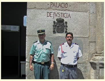 [dospolis.jpg]