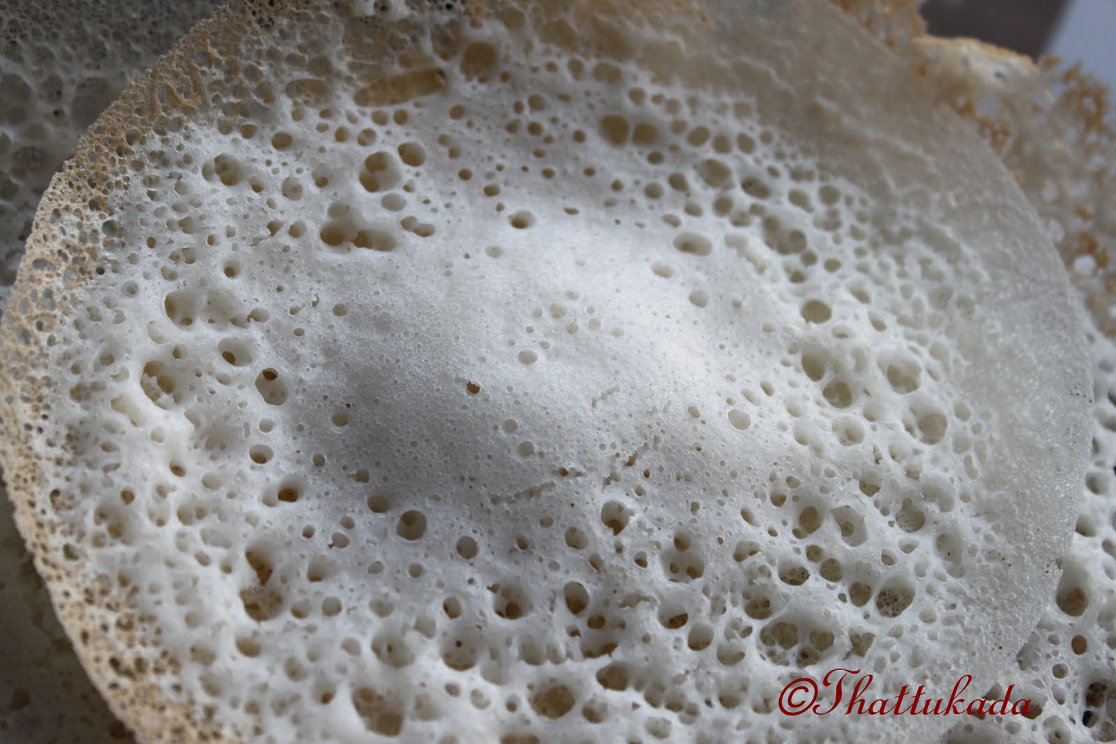 Easy Vellayappam / Palappam with Rice Flour Thattukada